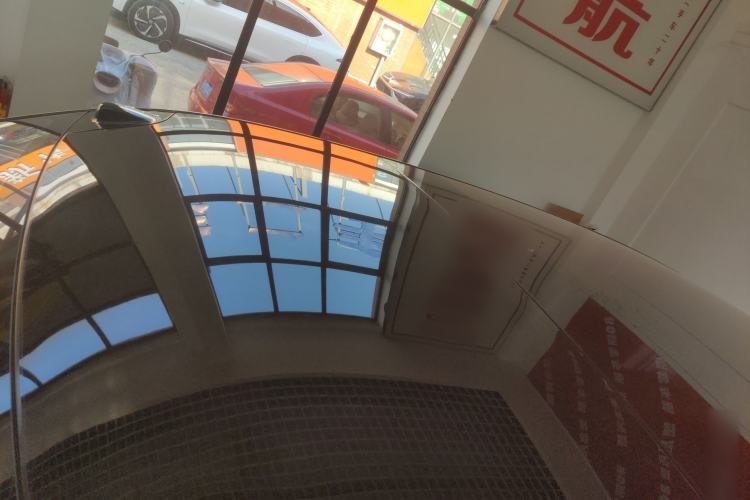 Used ONVO Luxeed L90 2025 Model—Ultra Six-Seater Version