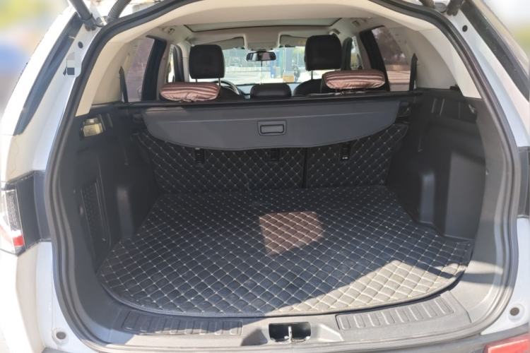 Used Land Rover Discovery Sport 2018 240 PS SE Version