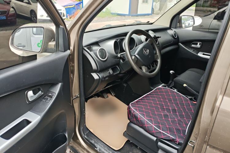 Used CHANGAN KAICHENG Ounuo S 2014 1.5L Base Version Driver Seat