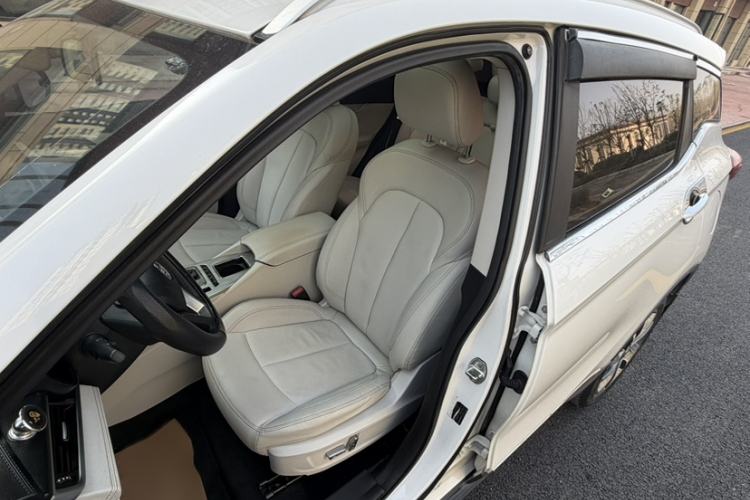Used Hanteng X5 2018 1.5T CVT Luxury Edition
