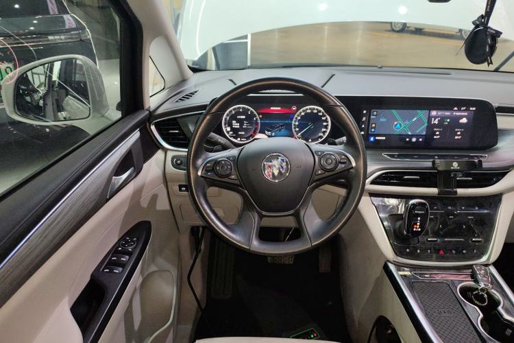 Used Buick GL8 2023 ES Lu Zun Deluxe and Yue Edition
