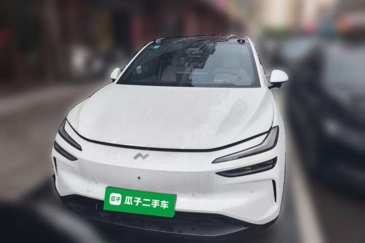 Used ONVO L60 2024 60 kWh Rear-Drive Version
