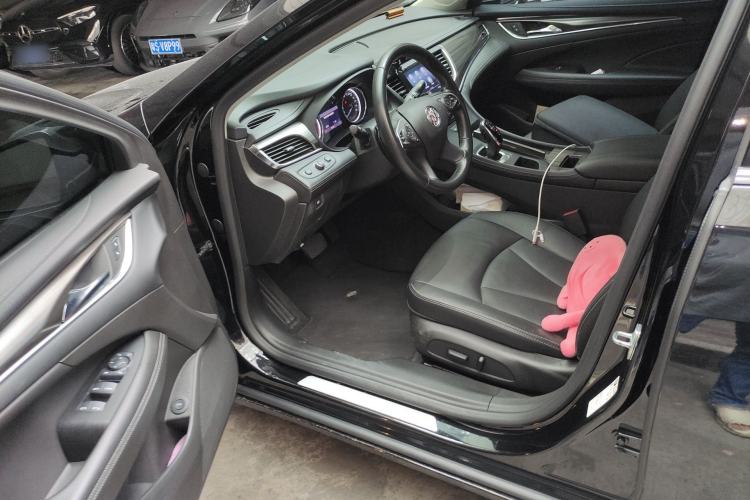 Used Buick LaCrosse 2022 652T Luxury Version