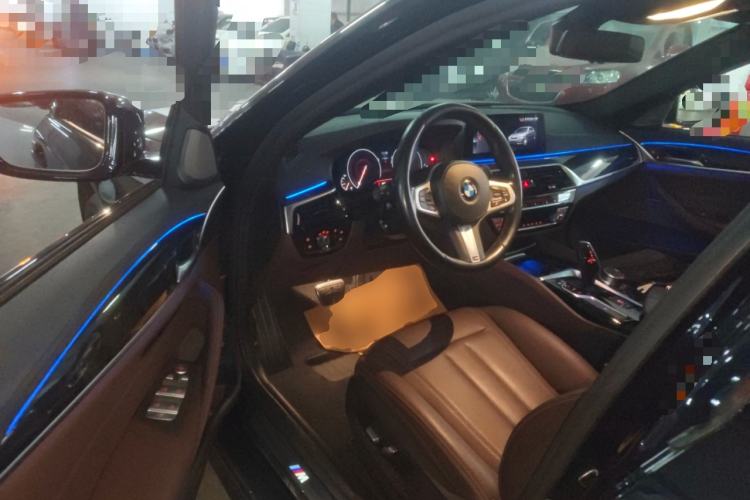 Used BMW 5 Series 2019 525Li M Sport Package Driver Seat