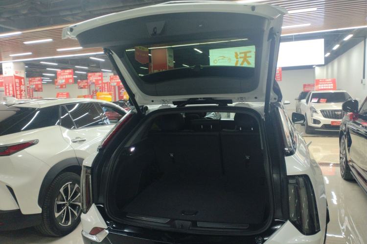 Used Cadillac OPTIQ 2024 Standard Range Version
