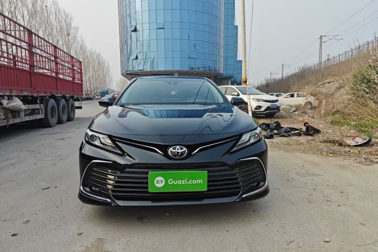 Used Toyota Camry 2021 2.0G Luxury Edition Front