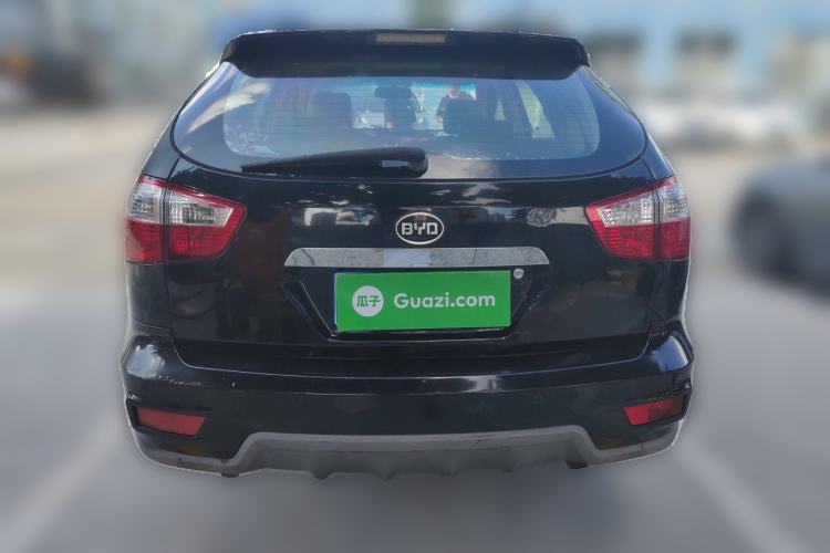 Used BYD S6 2012 2.0L Manual Luxury Version