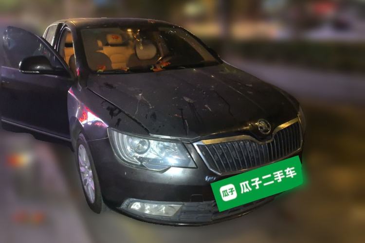 Used Skoda Superb 2013 1.4 TSI DSG Prestige Edition Front Right 45 Deg