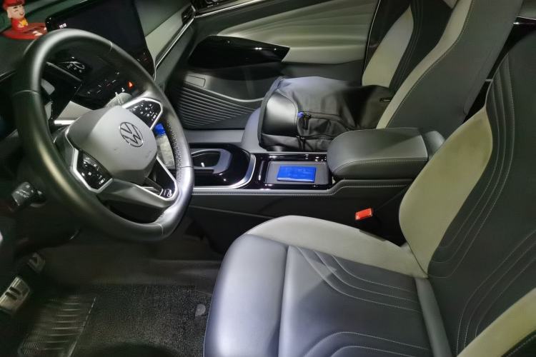 Used Volkswagen ID.4 CROZZ 2021 Long-Range PRO Two-Wheel Drive Version Left Front Seat