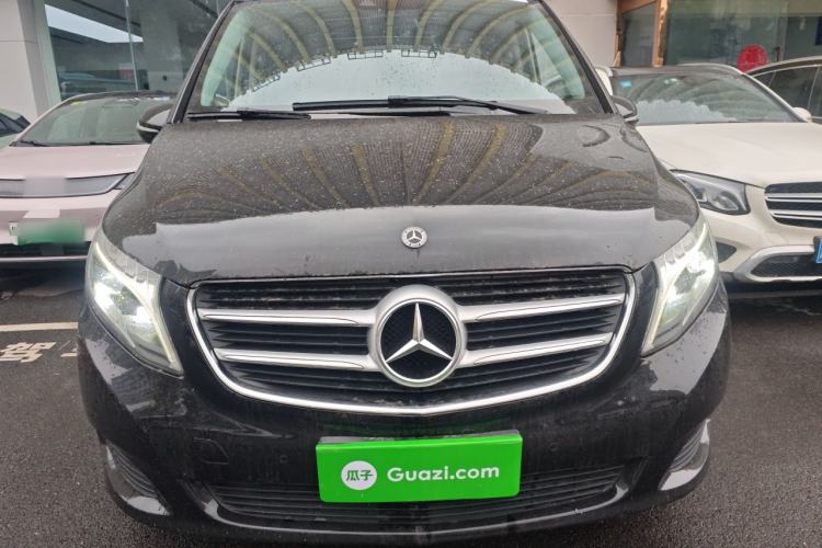 Used Mercedes-Benz V-Class 2018 V 260 Avantgarde Edition China VI