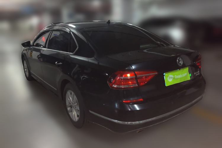 Used Volkswagen Passat 2016 330TSI DSG Luxury Edition Rear Left 45 Deg