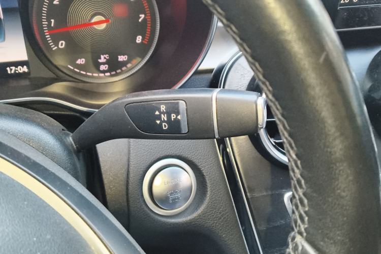 Used Mercedes-Benz C-Class 2018 C 180 L Fashion Edition Sport Version Gear Lever