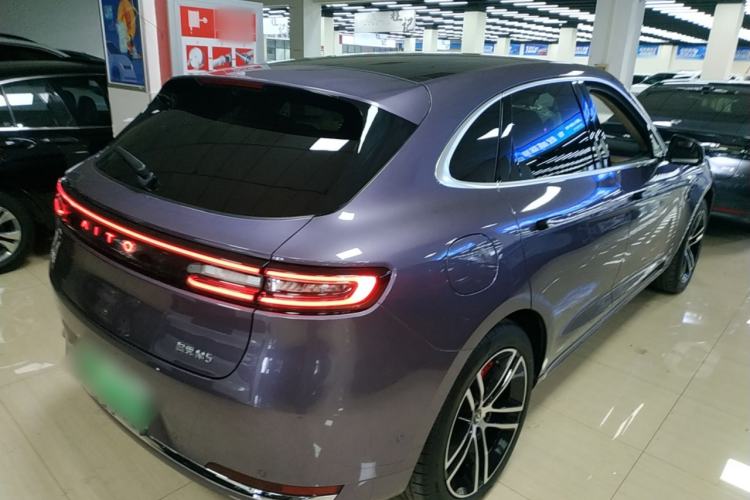 Used Hima AITO M5 2025 Extended-Range Ultra All-Wheel-Drive Version
