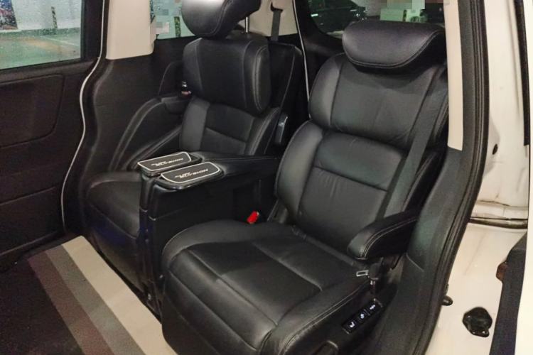 Used Honda Elysion 2016 2.4L Supreme Edition
