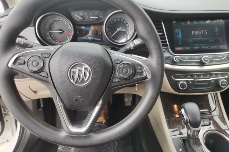 Used Buick Verano 2019 Sedan 15S Automatic Leading Model Center Console