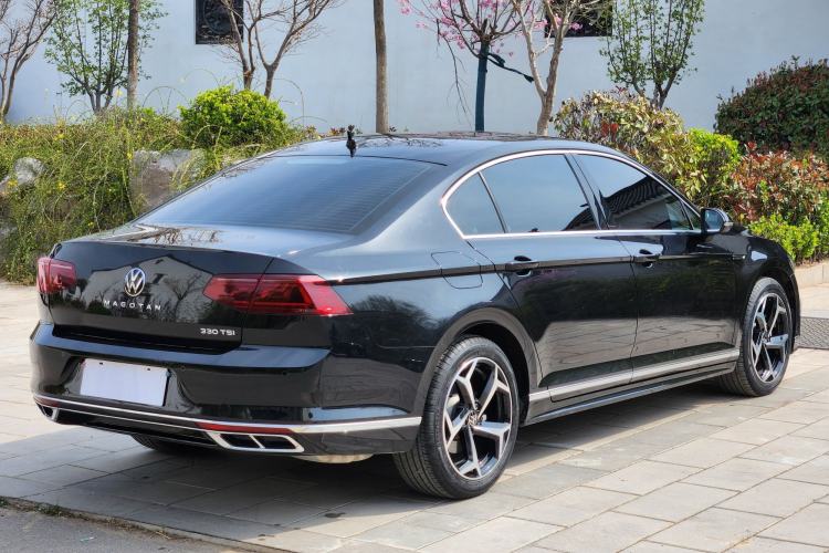 Used Volkswagen Magotan 2023 2 Million Units Limited Edition 330TSI DSG Leading Version Exterior 5