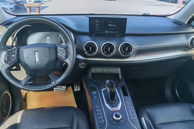 Used Wey VV6 2018 2.0T Two-Wheel Drive Flagship Version China V Standard