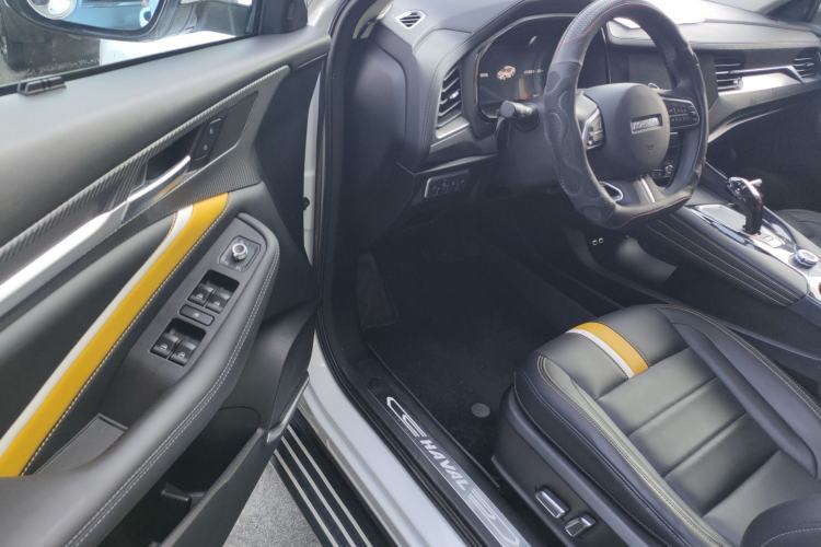 Used Haval F7x 2019 2.0T Two-Wheel Drive Intelligent Technology Edition
