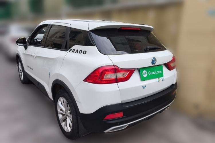 Used Brilliance V3 2017 1.5L Manual Comfort Model