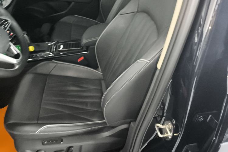 Used Volkswagen Passat 2022 330TSI Luxury Edition