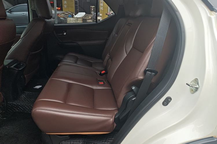 Used Toyota Fortuner 2016 2.7L Middle East Version