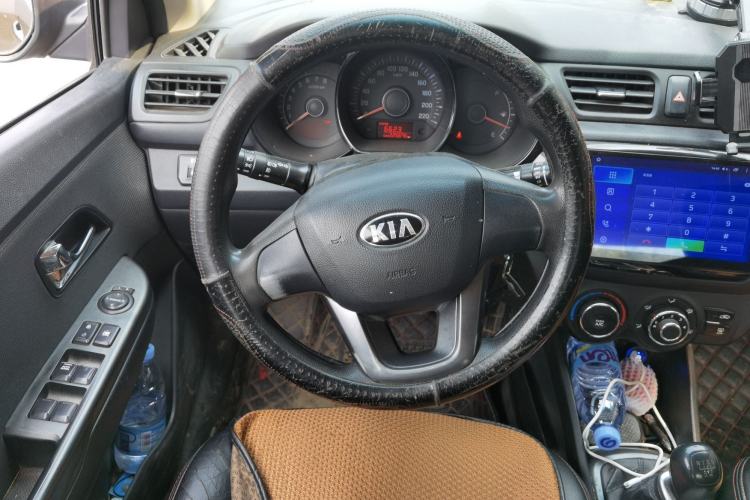 Used Kia K2 2012 Sedan 1.4L MT GLS Commemorative Edition
