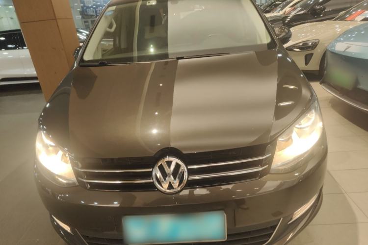 Used Volkswagen Sharan 2015 1.8TSI Comfort Model
