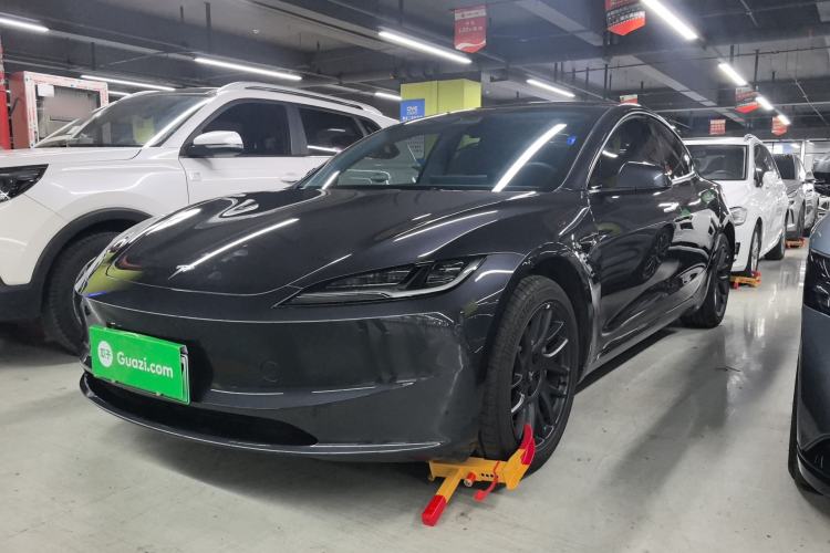 Used Tesla Model 3 2025 Rear-Wheel-Drive Version