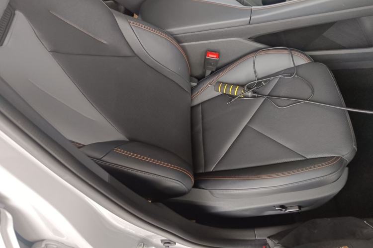 Used CHANGAN UNI-V 2022 1.5T Prestige Version Right Front Seat