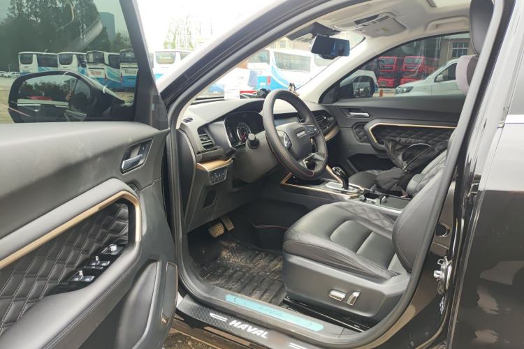 Used Haval H6 2021 1.5 GDIT Automatic Champion Edition Driver Seat