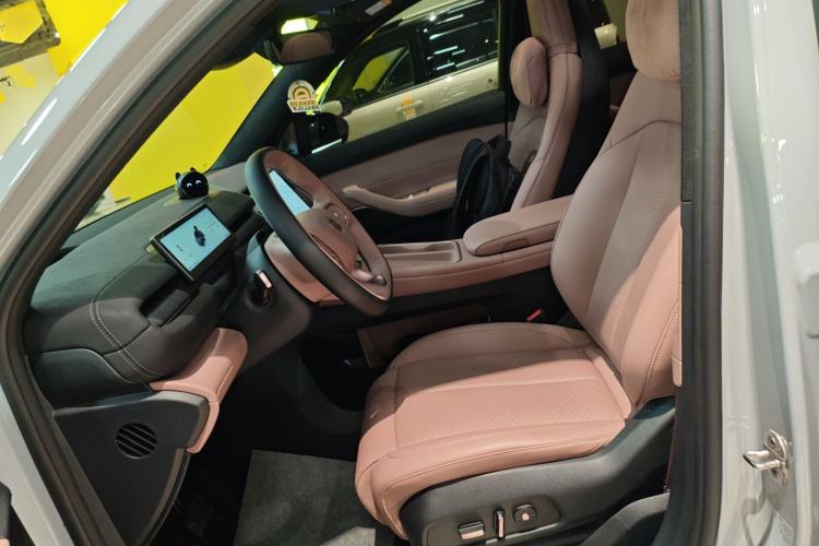 Used Nio EC6 2023 75 kWh