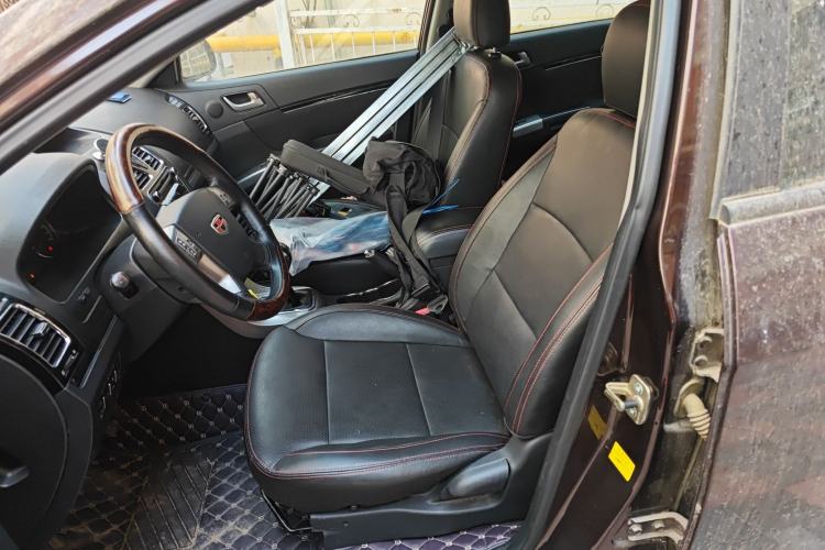 Used Geely Auto Classic Emgrand 2013 Hatchback 1.5L Manual Elite Model
