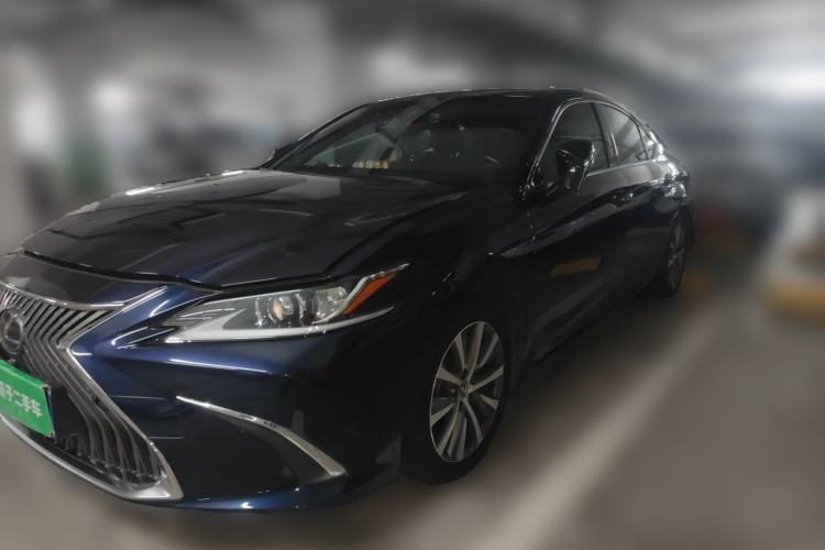Used Lexus ES 2020 200 Excellence Edition
