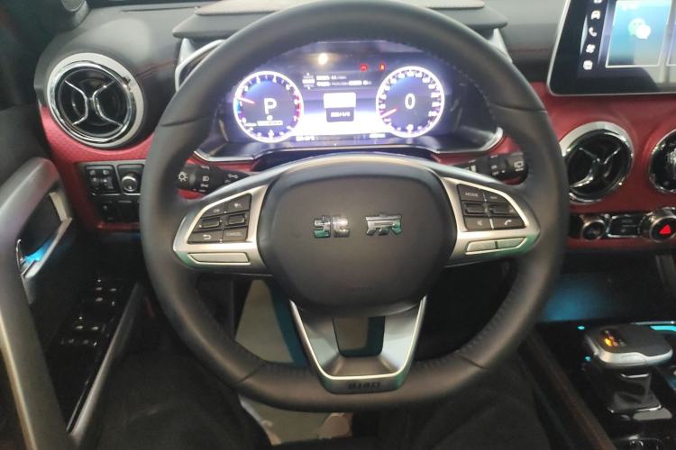 Used BAIC Off-Road BJ40 2024 2.0T Urban Hunter Honor Edition Steering Wheel
