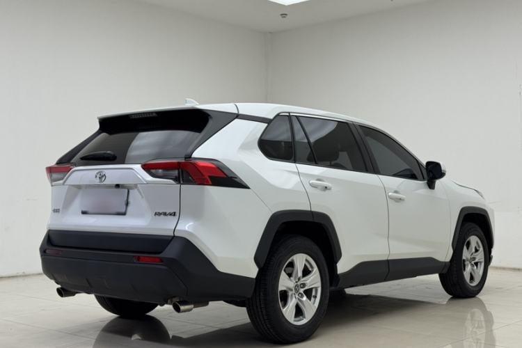 Used Toyota RAV4 2022 2.0L CVT Two-Wheel Drive Urban Edition