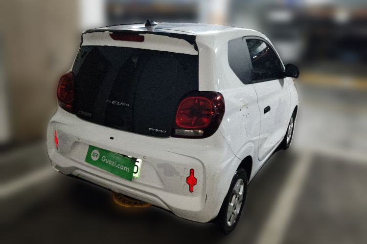 Used Roewe Clever 2021 302 km New Four-Seater Super-Efficient Version Rear Right 45 Deg