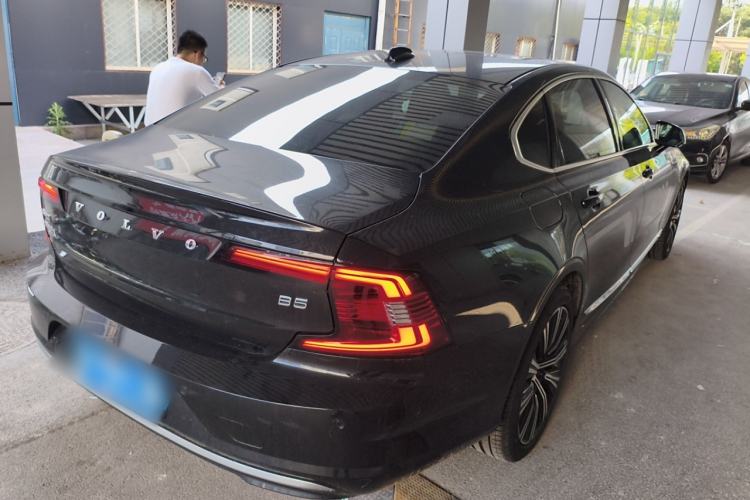 Used Volvo S90 2025 B5 Zhiya Luxury Edition
