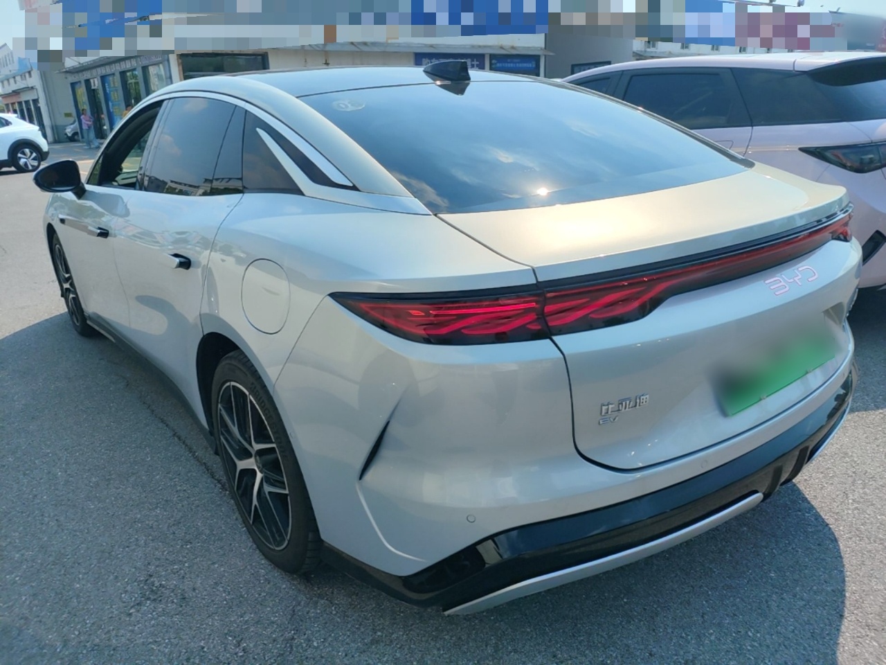 BYD Han L 2025 EV Four-Wheel Drive LiDAR Flagship Model — снимка 4