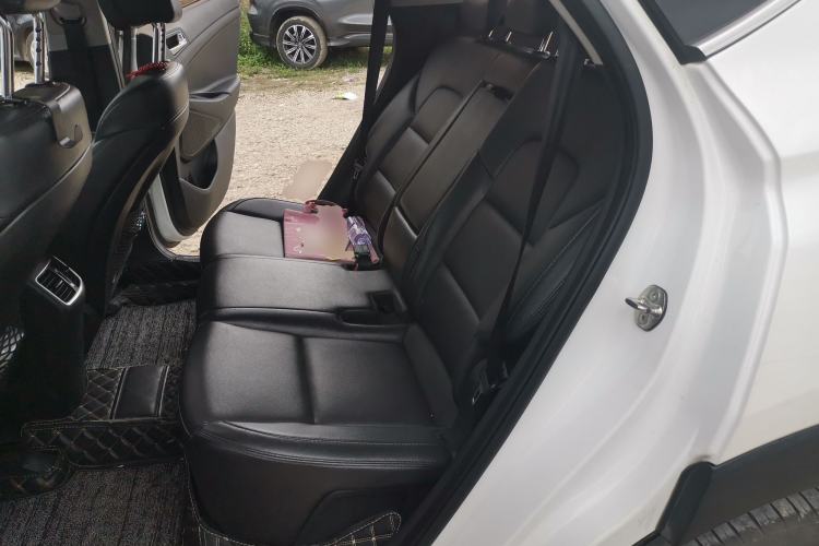 Used Hyundai Tucson 2015 1.6T Dual-Clutch Two-Wheel-Drive Smart Model Left Rear Seat