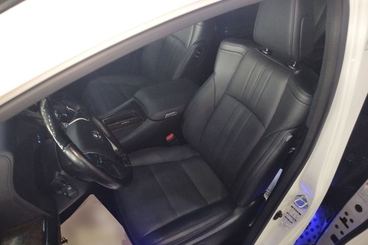 Used Toyota Alphard 2020 Dual-Engine 2.5L Prestige Edition