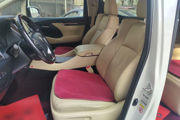 Used Toyota Alphard 2015 3.5L Luxury Edition
