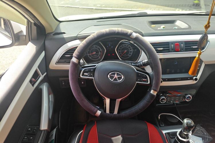 Used JAC Group Refine S2 2015 1.5L Manual Luxury Smart Model Steering Wheel