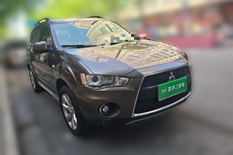 Used Mitsubishi Outlander 