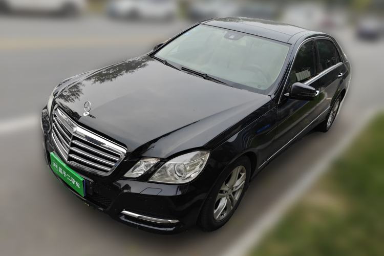 Used Mercedes-Benz E-Class 2010 E 300 L Fashion Model
