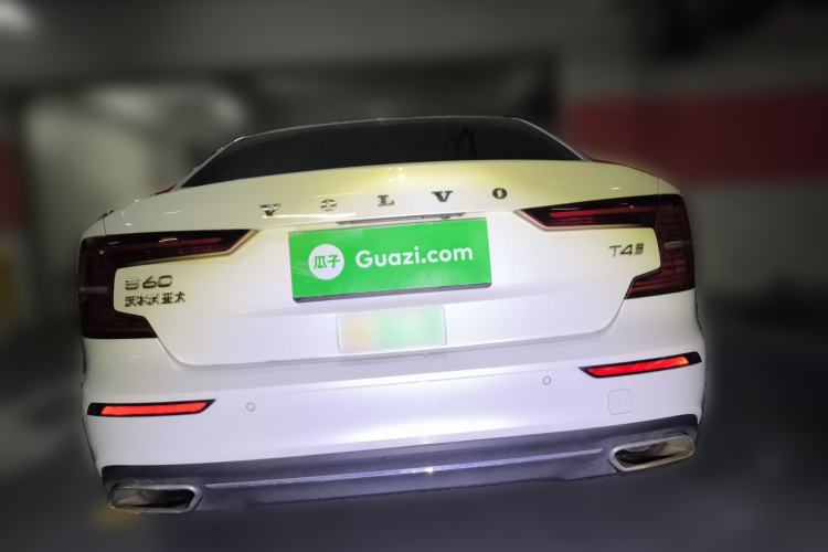 Used Volvo S60 2020 T4 Zhiyi Luxury Edition
