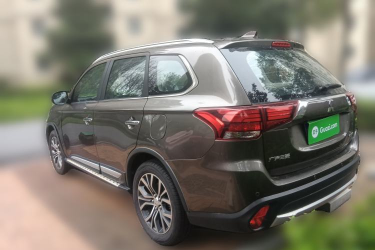 Used Mitsubishi Outlander 2016 2.4L 4x4 Elite Edition 5 Seats
