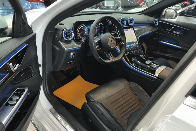 Used Mercedes-Benz C-Class 2022 Restyled C 260 L Sport Edition Driver Seat