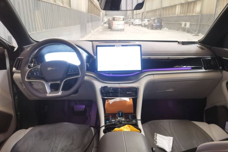 Used BYD Song PLUS New Energy 2025 DM-i 112KM Prestige Model