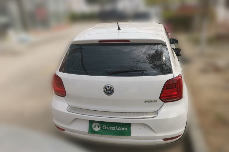 Used Volkswagen Polo 2016 1.4L Manual Fashion Model