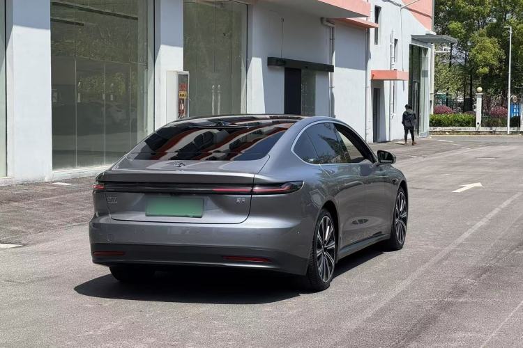 Used Nio ET7 2024 75 kWh Executive Edition
